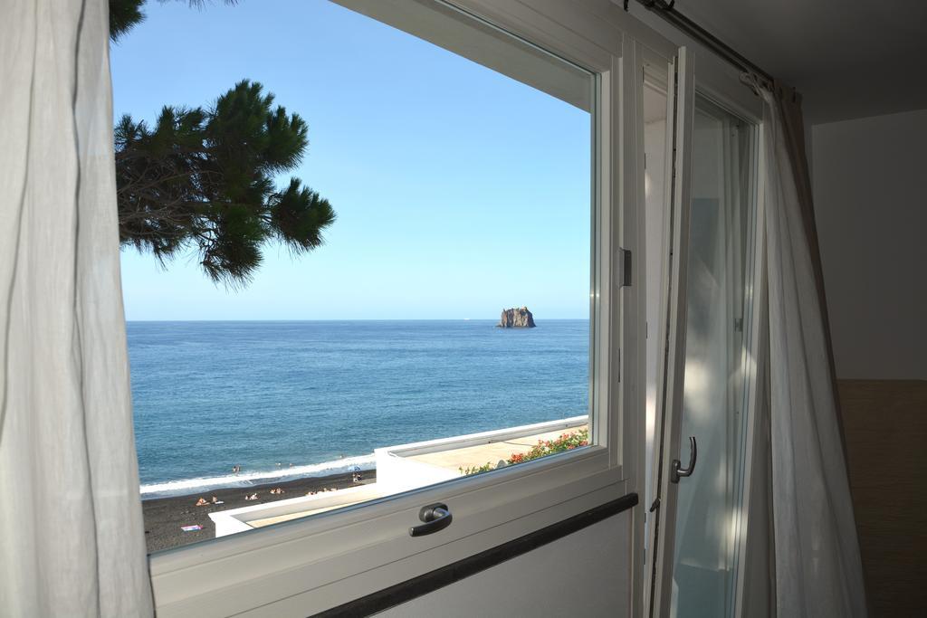 Il Gabbiano Relais In Stromboli Lejlighedshotel Værelse billede